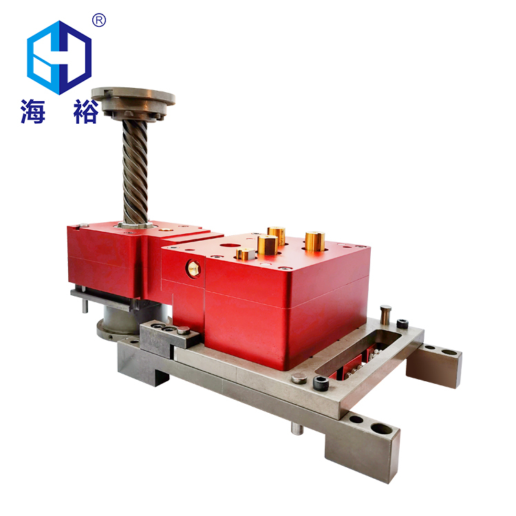 五孔模內攻牙機